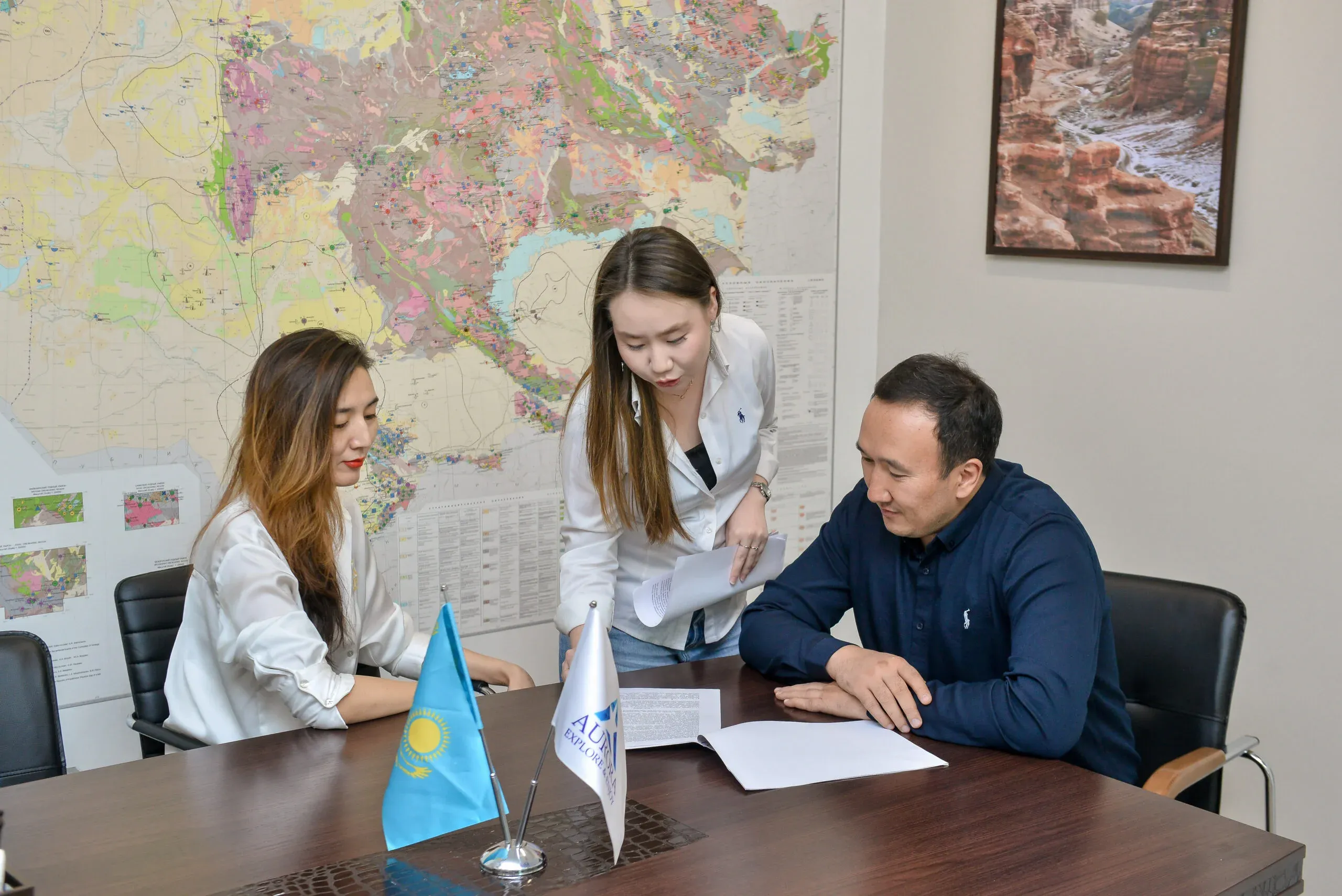 Участие в создании Казахстанской горнорудной палаты